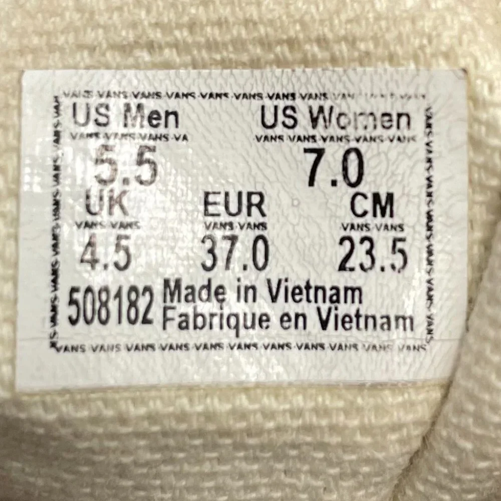 🛹VANS🛹 HP! RED CHECKERBOARD AND SUEDE SNEAKERS - Picture 5 of 7